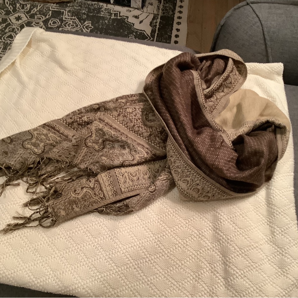 Pashmina wrap NWOTS 54” x 70”